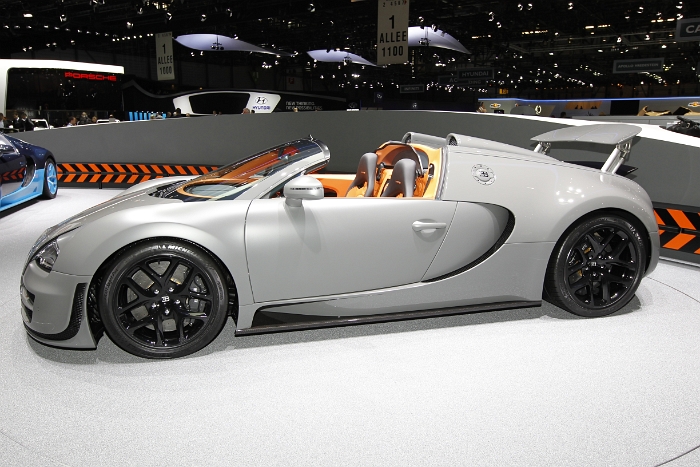 Salon auto Geneve 2012 - Bugatti - 001